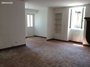 Au calme  grand F2 50m2 proche de Sancerre