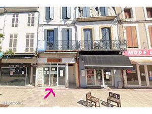 Local commercial boulevard de la république