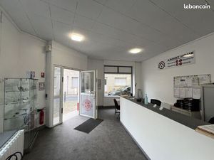 Local commercial 65 m² Reims