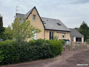 Maison viable de plain pied - terrain clos - garage