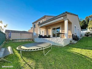 Maison 7 pièces 141 m²