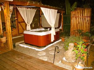 Charmante maison meublée avec Spa privatif dans endroit Zen avec jardin arboré (manguier  
