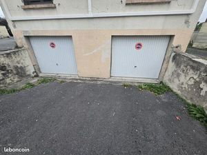 Loue grand garage de 30m²