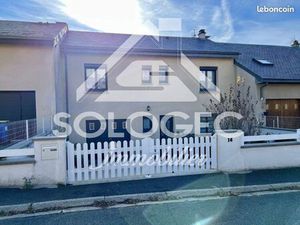 Maison 8 pièces 110 m²