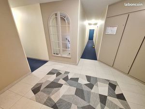 Studio 1 pièce 30 m²