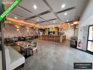 Local commercial 270 m²