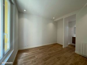 NICE NORD – 2 PIECES 32 m² – TERRASSE 32 m² – DEPENDANCE 4 m² - 210 000 EUROS