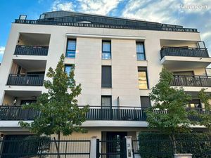 Studio avec terrasse