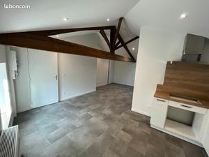 Appartement F2 entièrement rénové R2