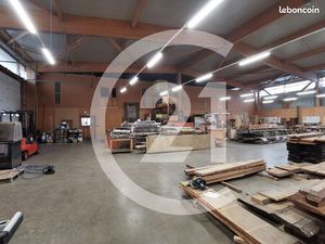 Local 1450 m² CHABEUIL