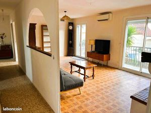 Maison de 154m² avec jardin dans un quartier calme et prisé à Céret