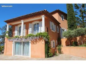 Maison 220 M2 8 pièces sur 1200 m2