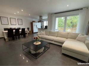 Beau F3 lumineux - 77 7 m2 - 2 garages motorisés + terrasse