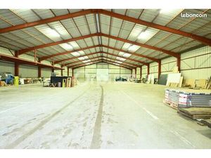 Local d'activité 1 000 m²