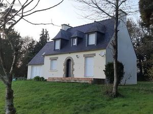 Maison de 85 m²  Irvillac  proche centre-bourg