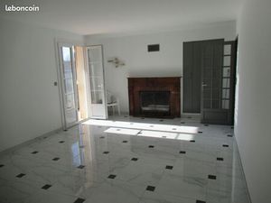 Maison restauree grand terrain