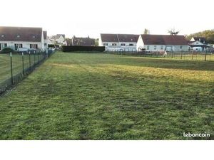 Terrain 2 260 m² Le Meux