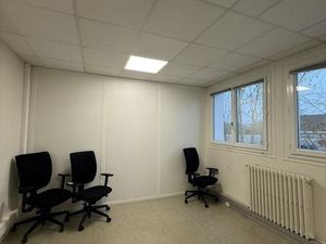 Bureaux 558 m²