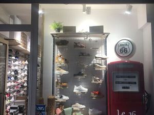 Droit au bail emplacement n°1 rue piétonne  centre ville historique