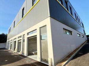 Locaux professionnels à vendre