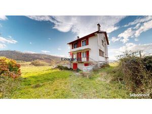 Propriété 7 pièces 165 m²