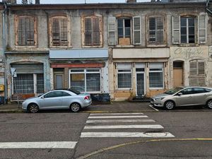 Vend immeuble à pont saint vincent centre