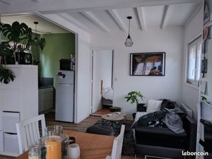 Appartement T 2 de 32 M2 avec garage et jardinet