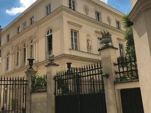 Cave 3m2 13 rue Bleue Paris 9