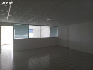 Bureaux  local commercial 60 m² Cugnaux