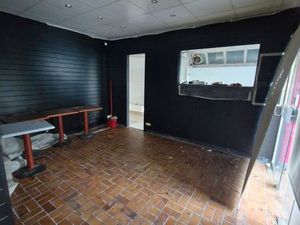 Local commercial st fiacre