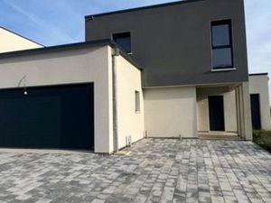 Maison avec piscine à vendre à entrange