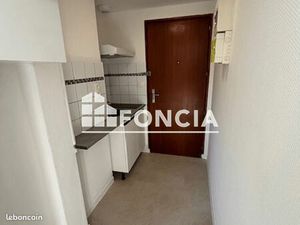 Studio 1 pièce 16 m²