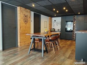 Emplacement exceptionnel à Gourette : superbe 62 m² rénové  vue montagne