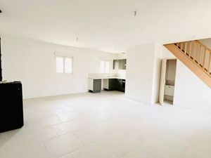 Maison en pierre entièrement rénovée