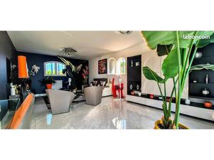 Villa 6 pièces 158 m²