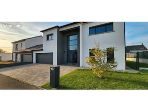 Maison contemporaine 177 m² – 4 chambres – Yutz Aéroparc