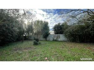 Terrain 250 m² Aytre