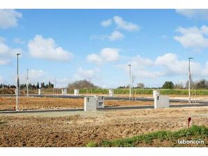 Terrain 436 m² Le Cailar