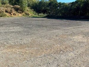 Terrain stockage entrepôt