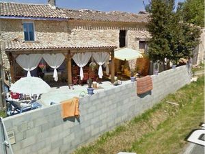 Maison en pierre mitoyenne