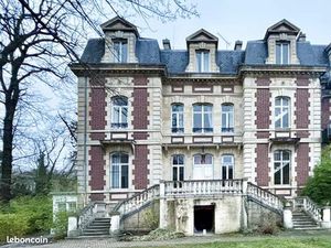 Loft/atelier/surface 1 pièce 61 m²