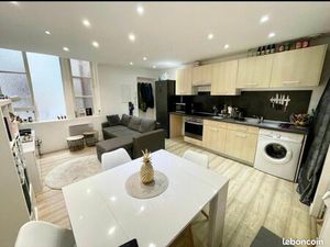 Charmant T2 au calme  BAYONNE hyper centre