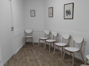 Cabinet de consultation neuf et lumineux