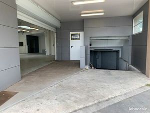 À louer local  commercial