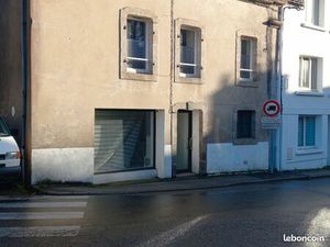 Local commercial centre Pont Aven