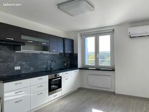 Appartement F3 entièrement rénové