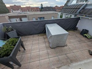 F4 avec terrasse au centre ville