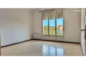 Grand T3 avec terrasse au Soler