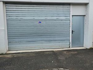 Entrepot 93 m2 Thonon