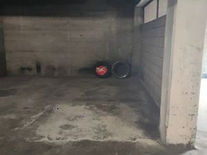 Place de parking souterrain